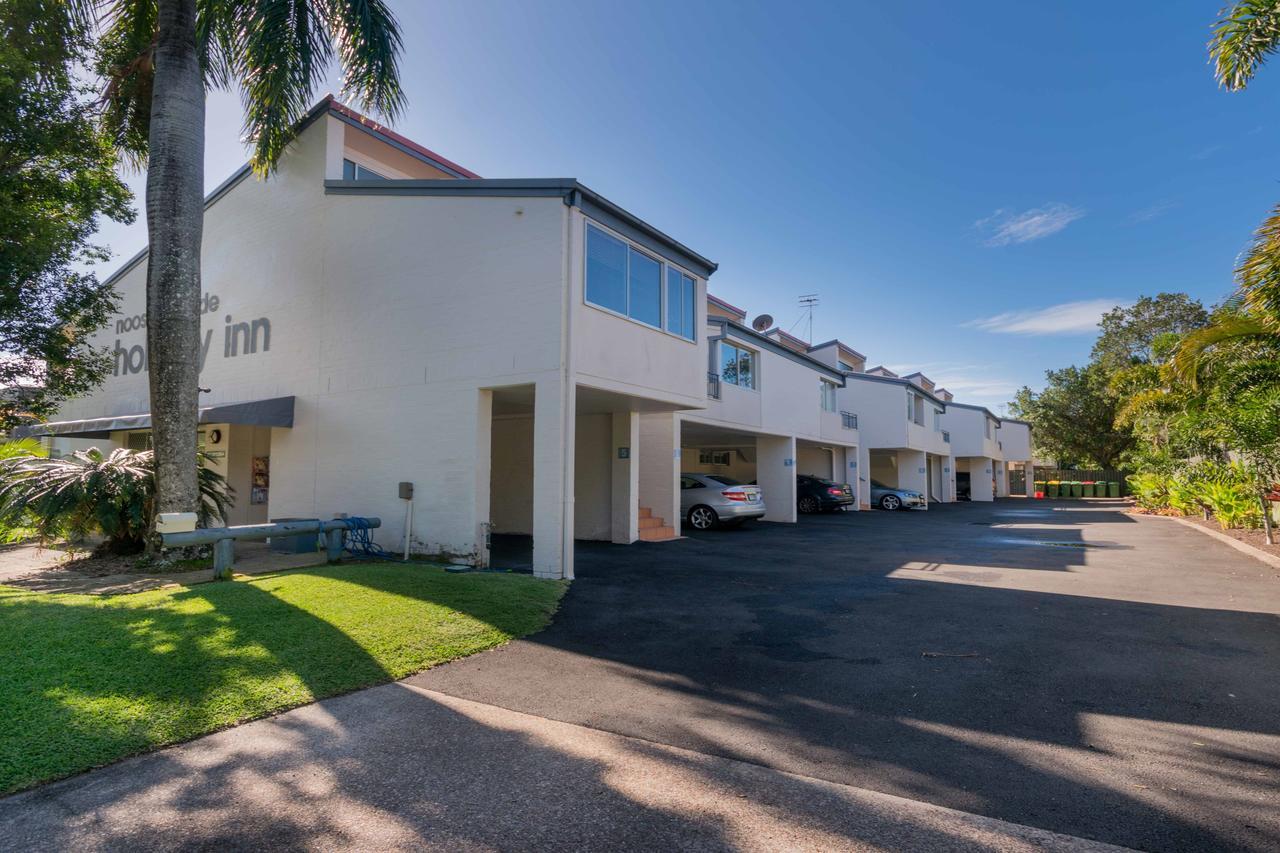 Noosa Parade Holiday Inn Esterno foto
